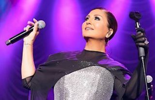 Sibel Can'dan eşsiz müzik şöleni
