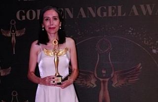 "Yılın En İyi Aile Danışmanlığı Uzmanı"...