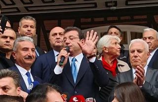 Ekrem İmamoğlu'ndan Ahmet Özer'e destek