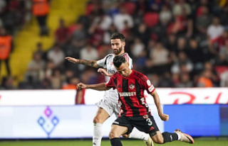 Gaziantep FK, Beşiktaş karşısında uzatma anlarında...