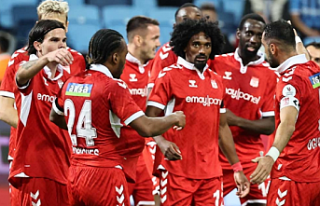Sivasspor Adana'da 2-0 geriye düştü ama maçı...