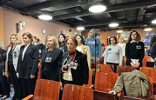 Atatürk New York'ta da özlemle anıldı