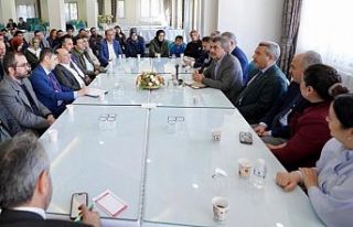 Bakan Tekin Rize'de meslektaşlarıyla buluştu