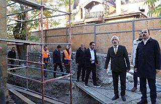 Başkan Altay iki önemli selçuklu eserindeki restorasyon...