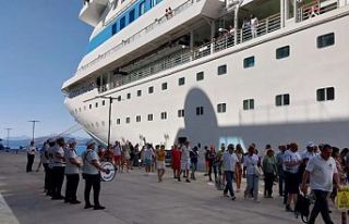 Kruvaziyer turizmde 2024 sezonunu rekor yolcuyla kapattı
