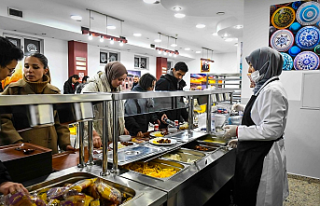 Öğrencilere ABB'den sıcak yemek desteği