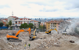 'Yarısı Bizden'de merak edilen 15 soru...