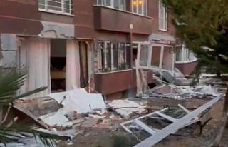 Beylikdüzü’nde 14 katlı binada patlama: 1 Can...