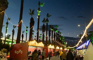İzmir 2025'i renkli festivalle karşılıyor