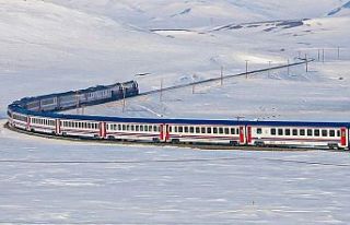 Turistik Ekspres yola çıkıyor... Doğu Ekspresi...