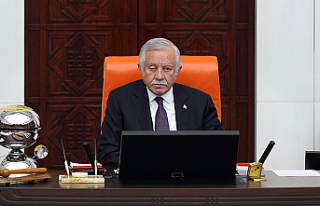 Mecliste emekli aylığı mesaisine devam