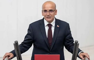 Bakan Şimşek: Arz yönlü adımlarla enflasyondaki...