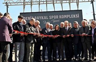 Deniz Baykal Spor Kompleksi açıldı