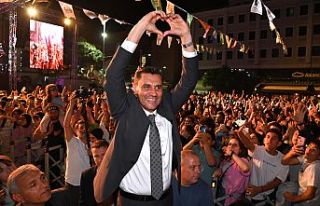 Ferdi Başkan'dan Sevgililer Günü Mesajı Gecikmedi...