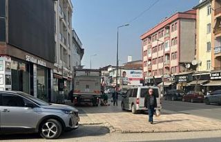 Kaldırım işgaline kim dur diyecek?