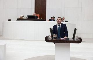 CHP'li Bekir Başevirgen: " Emeklilere 4...