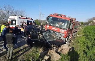 Feci Kaza: Arazözle Otomobil Çarpıştı, 1 Ölü...