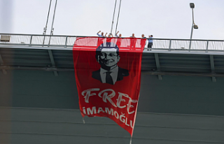CHP Milletvekillerinin 'Free İmamoğlu'...