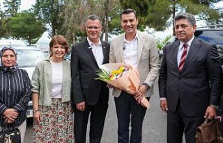 Manisa Alaşehir’de Başkan Zeyrek muhtarlarla buluştu