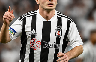 Kerem Aktürkoğlu Beşiktaş Yolunda! Resmi İmzaya...