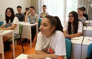 MABEM Öğrencilerinden LGS'de Büyük Başarı:...