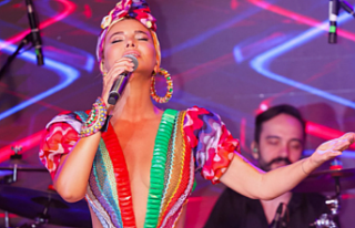 Alaçatı'da Frida'nın Asi Ruhu, Carmen'in...
