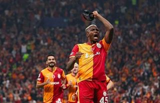 GALATASARAY, ARENADA FIRTINA GİBİ ESTİ: PUANINI...