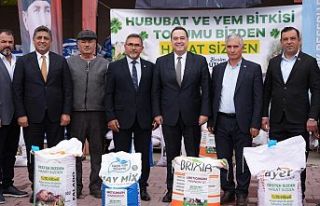 Manisa’da Başkan Dutlulu, Selendili Çiftçilere...