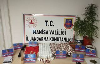 SALİHLİ'DE OPERASYON! 8 BİN 800 ADET SENTETİK...