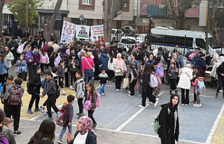 Yunusemre Üzümcüler İlkokulu’nda Kermes: Gelirin...
