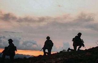 MSB: 10 PKK’lı teslim oldu... Menbic’te tünellerin...