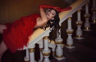 Bahar Toprak’tan Nefes Kesen Paylaşım! Güzelliği...
