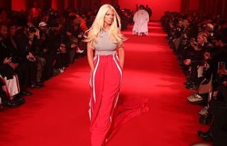 Balkanların ‘Diva’sı Jelena Karleuša: “Fenerbahçe’nin...