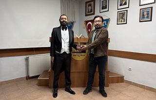 Akif Manaf’a “Özgürlük ve Barış Ödülü”