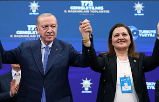 “Faşist” Eleştirisinden Rozet Törenine: Siyasette...