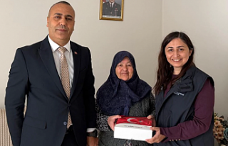 Manisa Büyükşehir’den Şehit Annelerine Anneler...