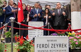 Ferdi Zeyrek Vefatının Birinci Yılında Dualarla...