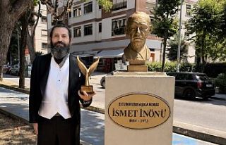 Akif Manaf Sağlık ve Barış Ödülü, İsmet İnönü'nün...