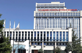 Bazı kamu kurumlarının hizmet kolları yeniden...