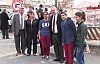 Demirci'de yüzlerce araçlık konvoyla karşılanan...