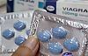 Köyün erkekleri Viagra'nın kokusundan bile