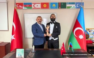 Dünyaca Ünlü Yazar Akif Manaf’a İstanbul’da “Diyalog ve Barış” Onuru