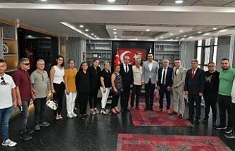 Manisa Gördesliler Derneğinden Başkan Ferdi Zeyrek’e hayırlı olsun ziyareti
