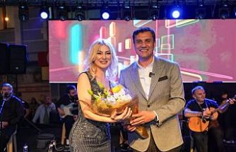 Başkan Zeyrek Uluderbent Kiraz Festivali Coşkusuna Katıldı