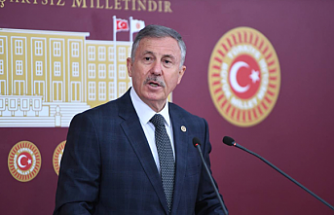 Özdağ : “Zehirli Gıdalar Yeniden Piyasaya Sürülüyor!” – TBMM’de Gıda Güvenliği Alarmı