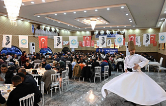 Başkan Dutlulu Köprübaşı’nda Vatandaşlarla Aynı Sofrada