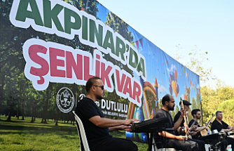 Manisa'da “Akpınar’da Şenlik Var” renkli görüntülere sahne oldu