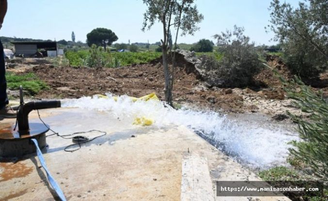 Manisa Gölmarmara'da saniyede 8 litre verimli sondaj