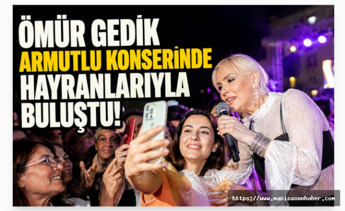 Ömür Gedik konserinde hayranların selfie yarışı vardı