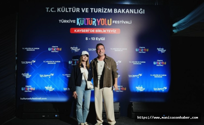 Oğuzhan Koç hayranlarıyla buluştu